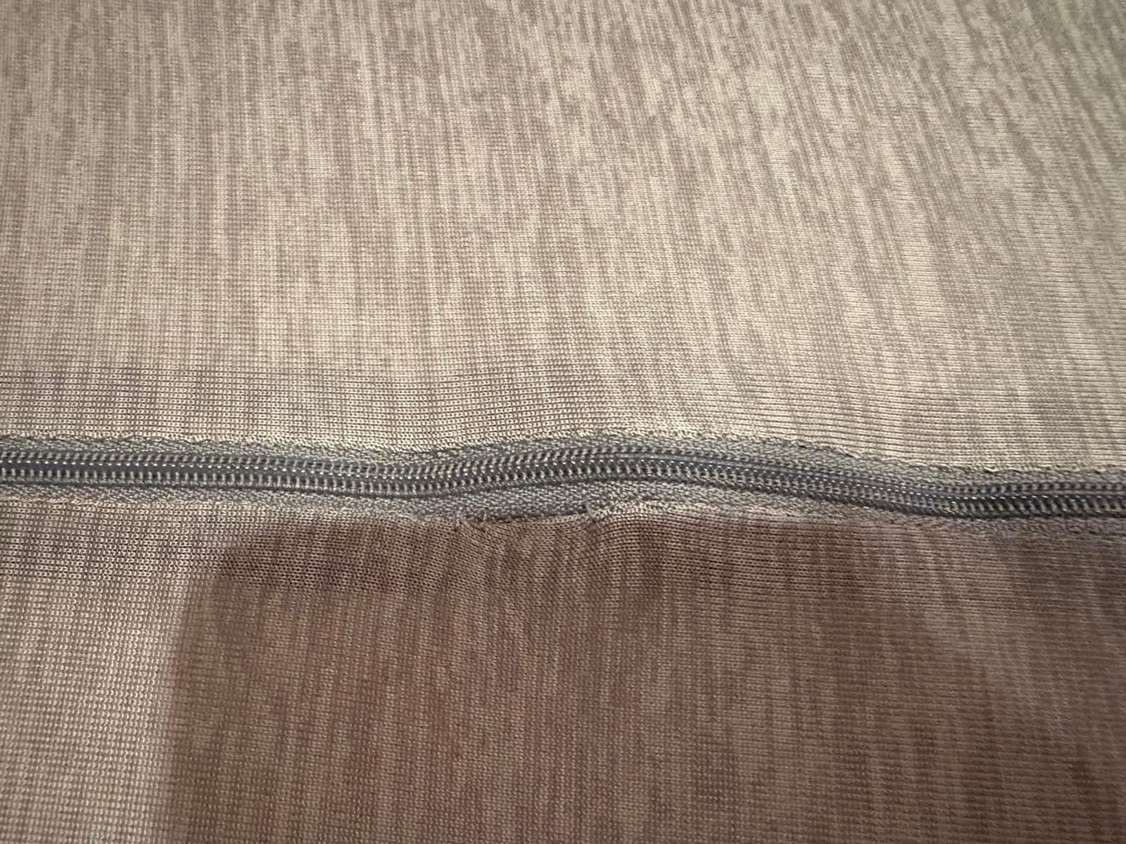 5 STARS UNITED Knee Pillow for Back Sleeping - Half Moon Bolster Pillow for Legs, Under Knee Pillow for Sleeping on Back, Memory Foam Leg Pillow for Back Pain, Arctic Gray customer photo 1