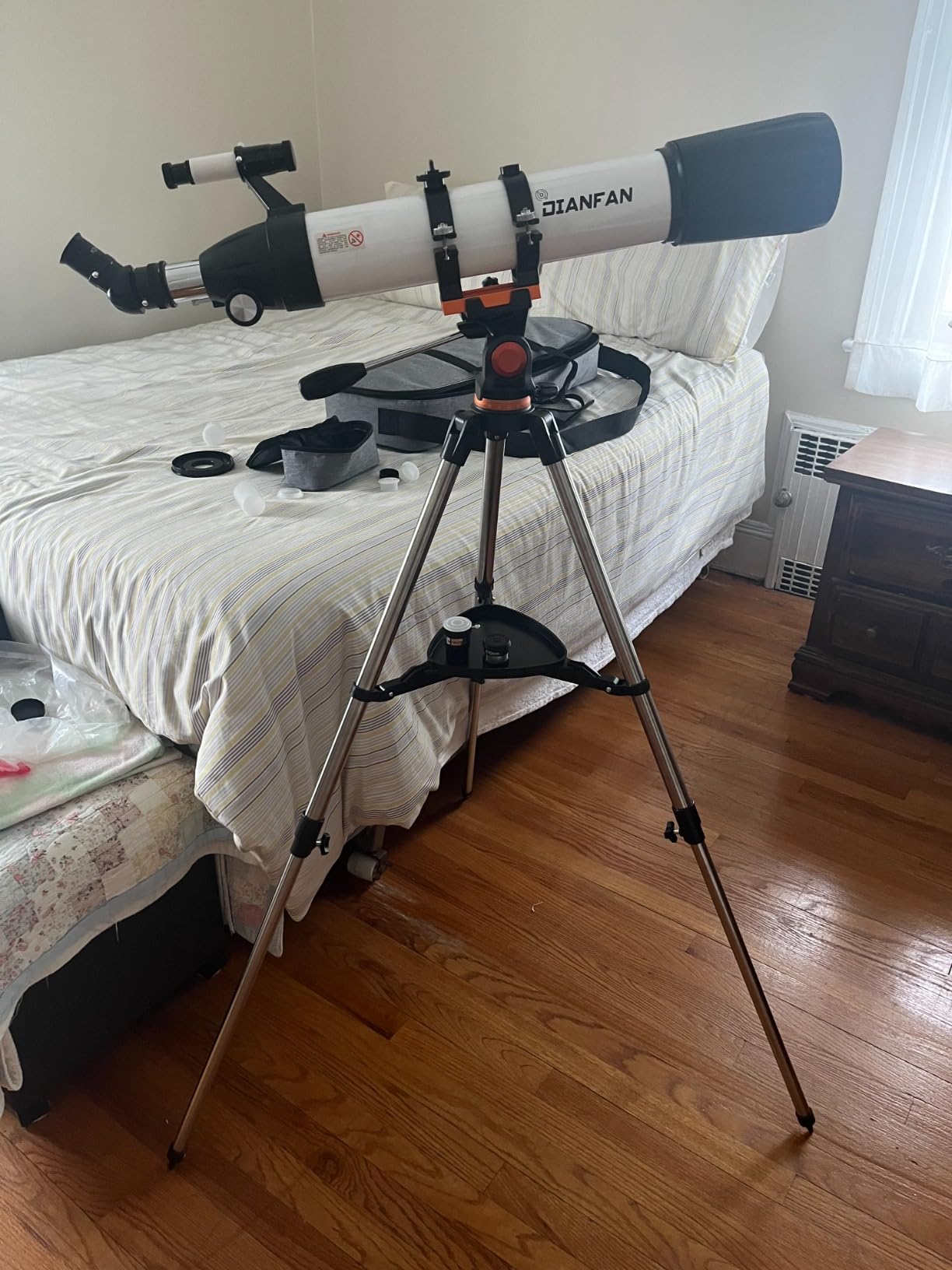 Dianfan Telescope for Adults High Powered, 90mm 800mm Astronomy Refractor | Portable Professional Telescope for Adults & Beginners, Fully Multi-Coated, Stainless Steel Tripod, Phone Adapter & Carry Bag customer photo 2