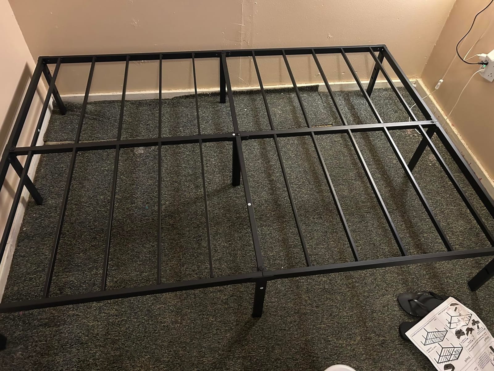 HLIPHA Metal Platform Bed Frame 18 Inch Tall, No Box Spring Needed, King Size Bed with Heavy Duty Strong Support Slats, Easy to Assemble, Black customer photo 1