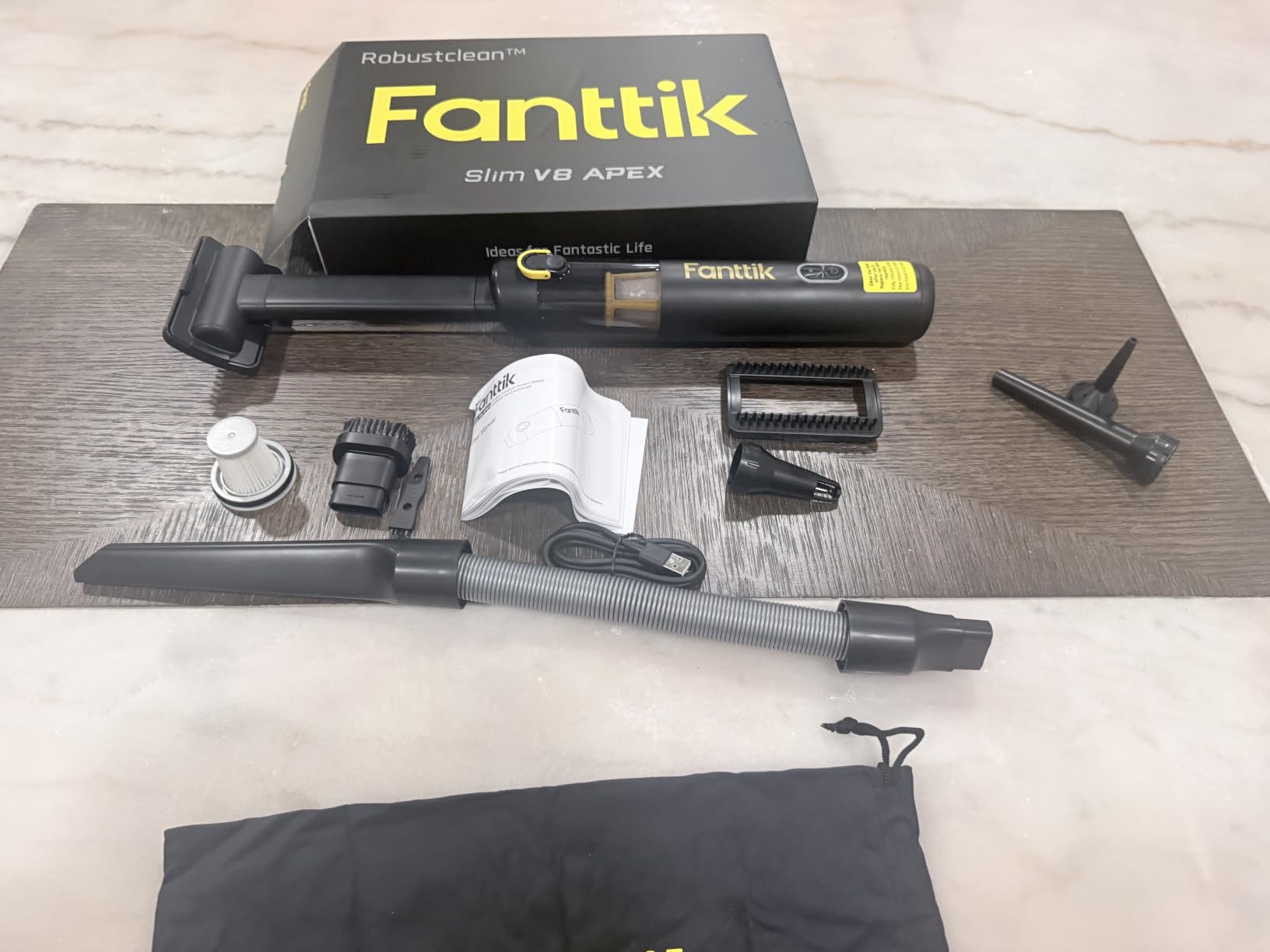 Fanttik Slim V8 APEX Cordless Car Vacuum & Air Duster, 4-in-1 Portable Mini Vacuum with 19000pa Suction Power for Pet Hair, Type-C Charge, One-Touch Empty for Car, Office Desk, Keyboards (Black) customer photo 1