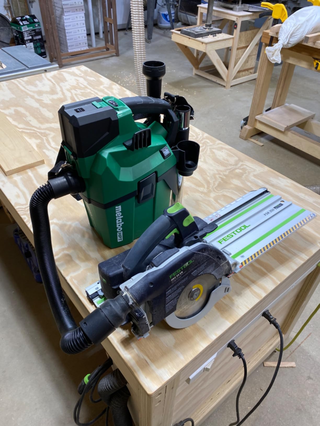 Metabo HPT 18V Cordless Wet/Dry Vacuum, HEPA Filter 74 CFM, RP18DAQ4 customer photo 2