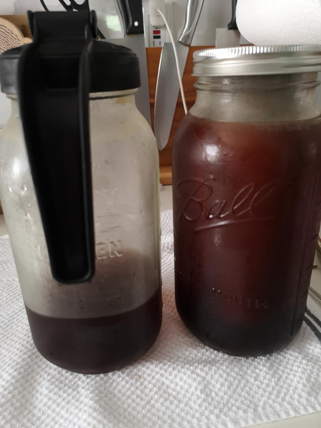 County Line Kitchen 64oz Cold Brew Coffee Maker with Leak Proof Lid - Black customer photo 1