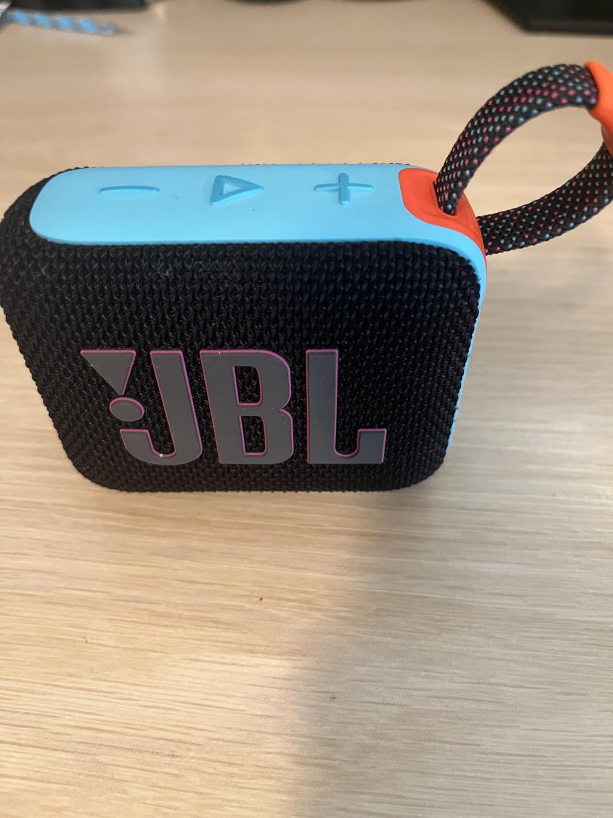 JBL Go 4 - Ultra-Portable Bluetooth Speaker - Blue | Ultra-portable JBL Pro Sound with punchier bass, Up to 7 hours of playtime plus 2 hours with Playtime Boost customer photo 2