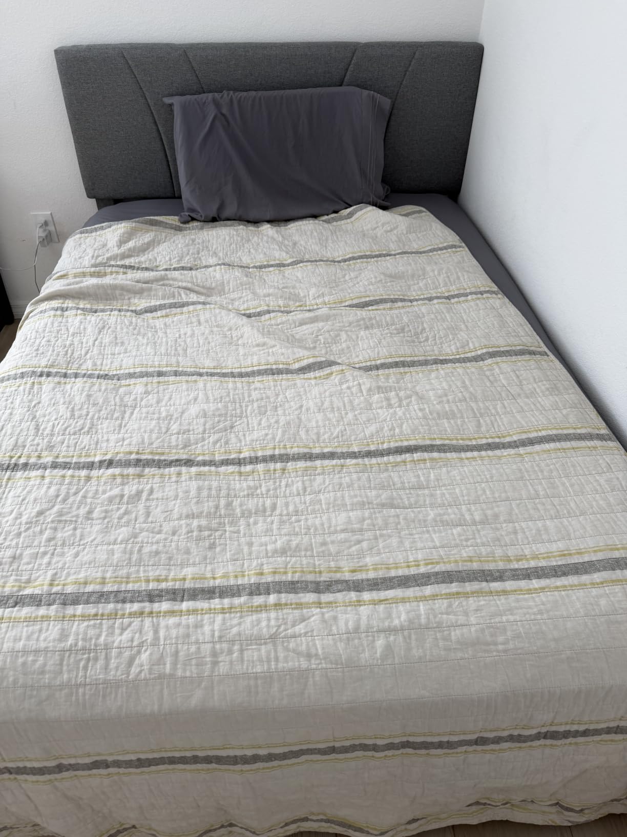 Novilla Full Bed Frame Upholstered Platform Full Size Bed Frame with Adjustable Headboard customer photo 1