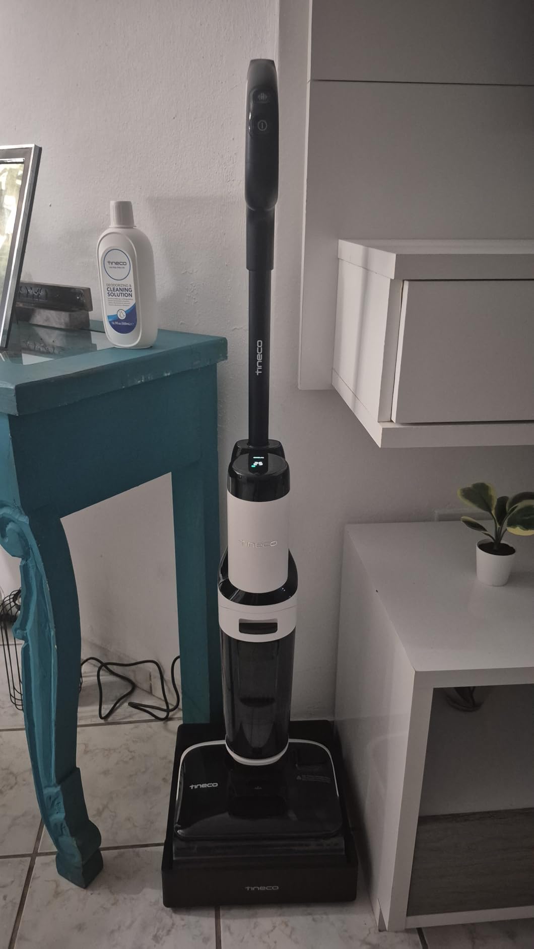 Tineco Floor ONE Stretch S6 Cordless Wet Dry Vacuum Cleaner, 180°Lay-Flat Smart Vacuum Mop, 40 Minutes Long Runtime 158℉ Flashdry Self-Cleaning, Dual-Sided Edge Cleaning Lightweight Floor Cleaner customer photo 1