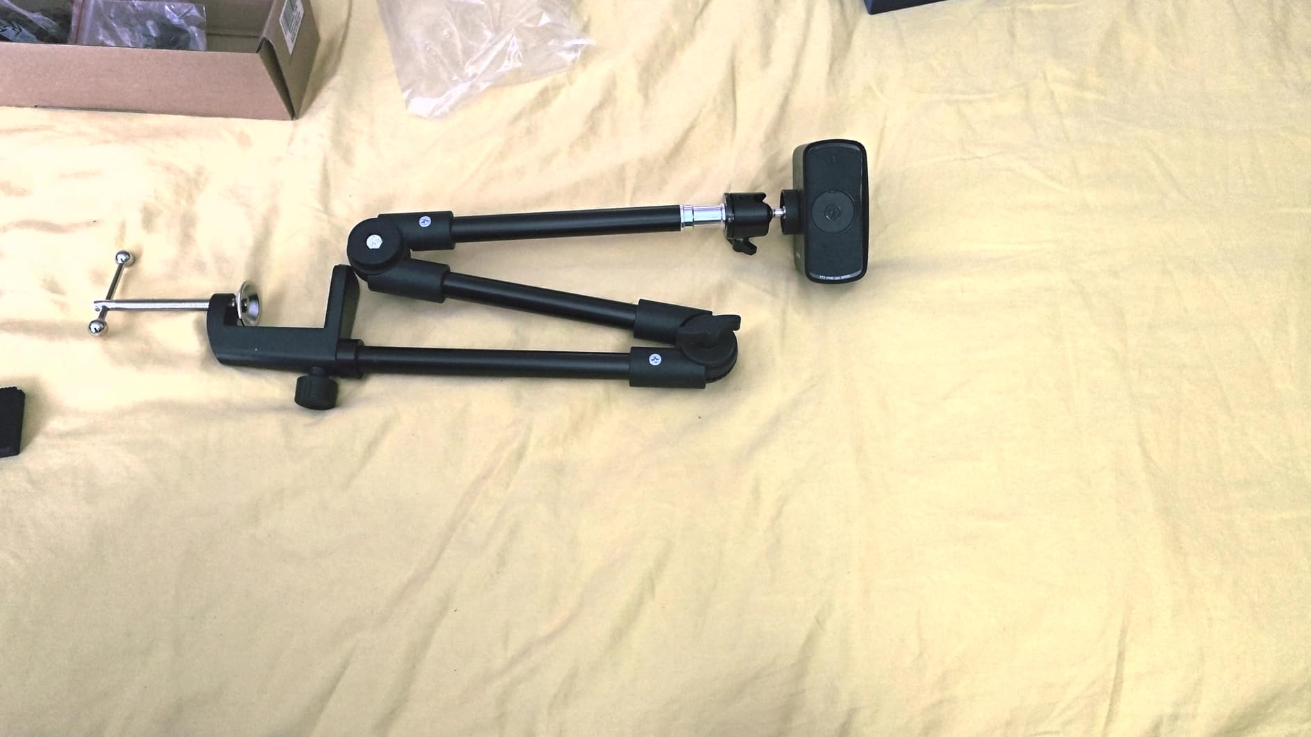 Elgato Facecam MK.2, Premium Full HD Webcam, HDR customer photo 2