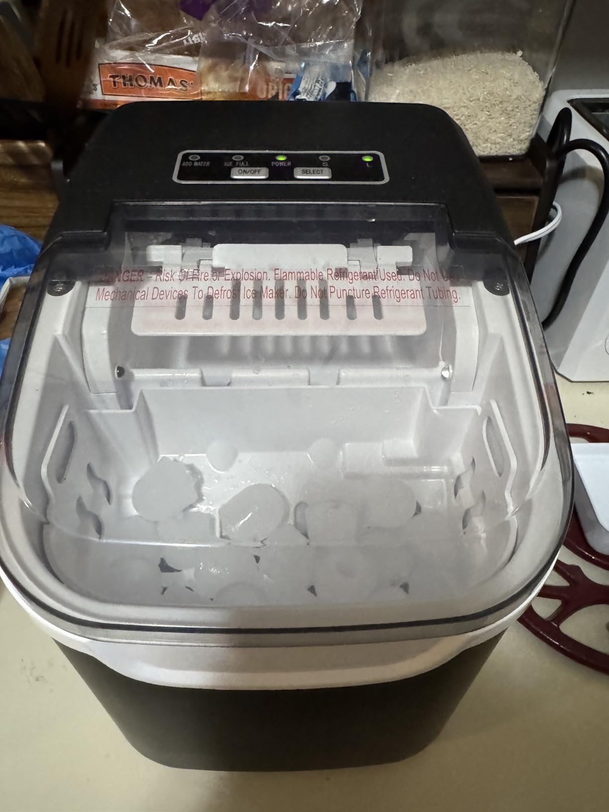 Ice Maker Countertop, Efficient Easy Carry Ice Machine, Self-Cleaning Ice Maker with Ice Scoop & Basket, 9pcs/ 6mins 26.6Lbs Per Day for Home/Office/Kitchen,Black customer photo 2