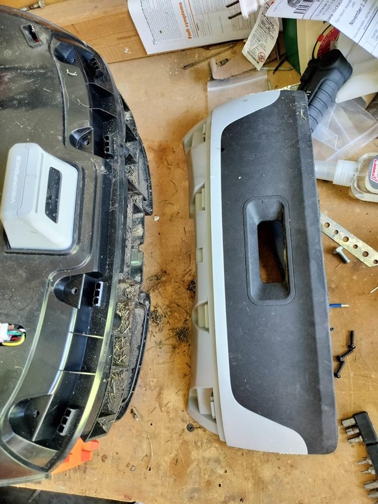 Segway Navimow i105N Robot Lawn Mower Perimeter Wire Free 1/8 Acre RTK+Vision Robotic Lawnmower, AI-Assisted Mapping, Virtual Boundary, APP Control, 58dB(A) Quiet, Multi-Zone Management customer photo 1