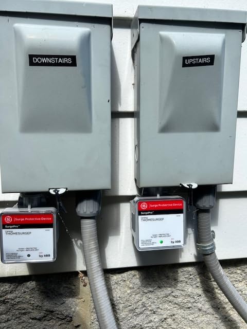 ABB THOMESURGEP • Whole Home Surge Protection Device • Type 1 SPD • NEMA 3R | 36kA Capacity • External Mount • Pigtail • LED Indicator • Universal Load Center Compatible • UL Listed & ANSI Certified customer photo 1
