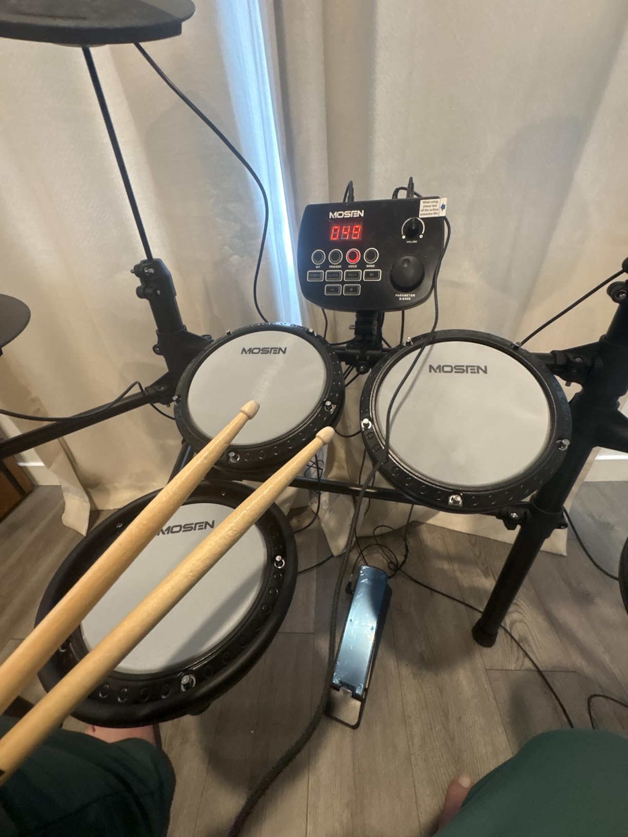 MOSEN Quiet Electric Drum Set Beginner,195+ Sounds & 25 Drum Kits,MED-X3 customer photo 2