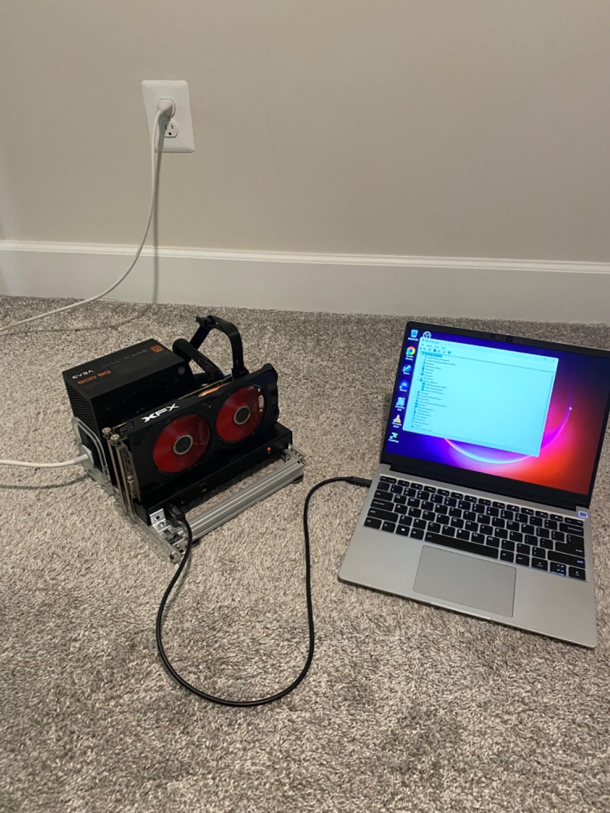 Mini eGPU Enclosure Compatible with Thunderbolt 3/4, USB4 40Gbps | External GPU Dock Station, Compatible with NVIDIA/AMD PCIe, PD 85W Charging Support, Daisy Chain, DC/ATX/SFX Support customer photo 2