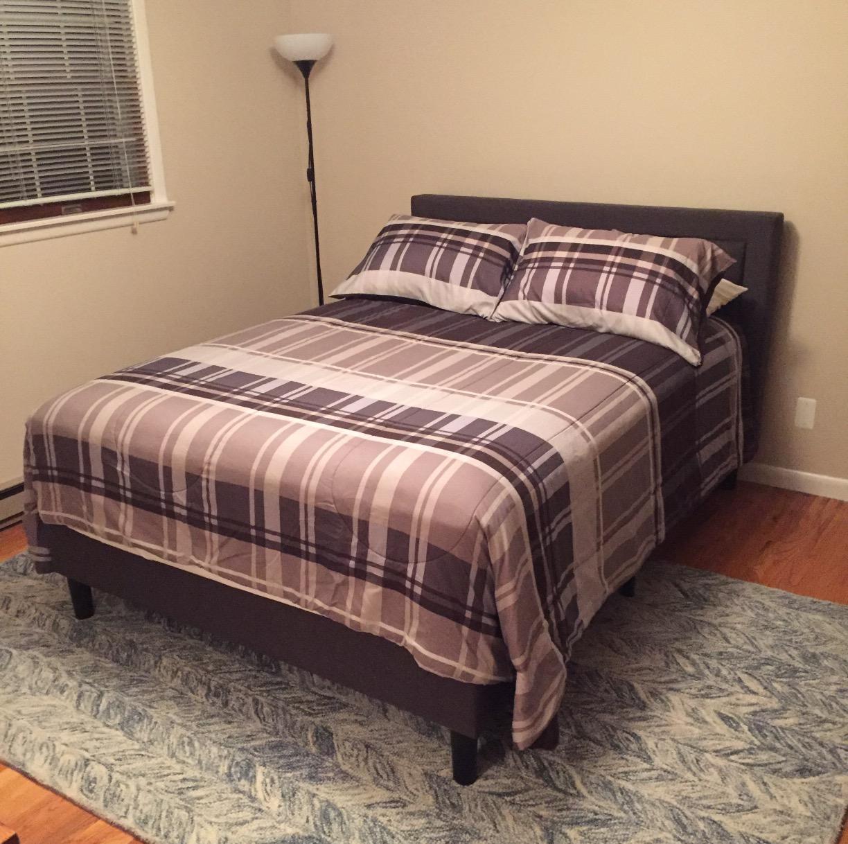 Zinus Dachelle Upholstered Platform Bed Frame, Mattress Foundation, Wood Slat Support, No Box Spring Needed, Eco Friendly WonderBox Packaging, Easy Assembly, Dark Grey, Queen customer photo 1