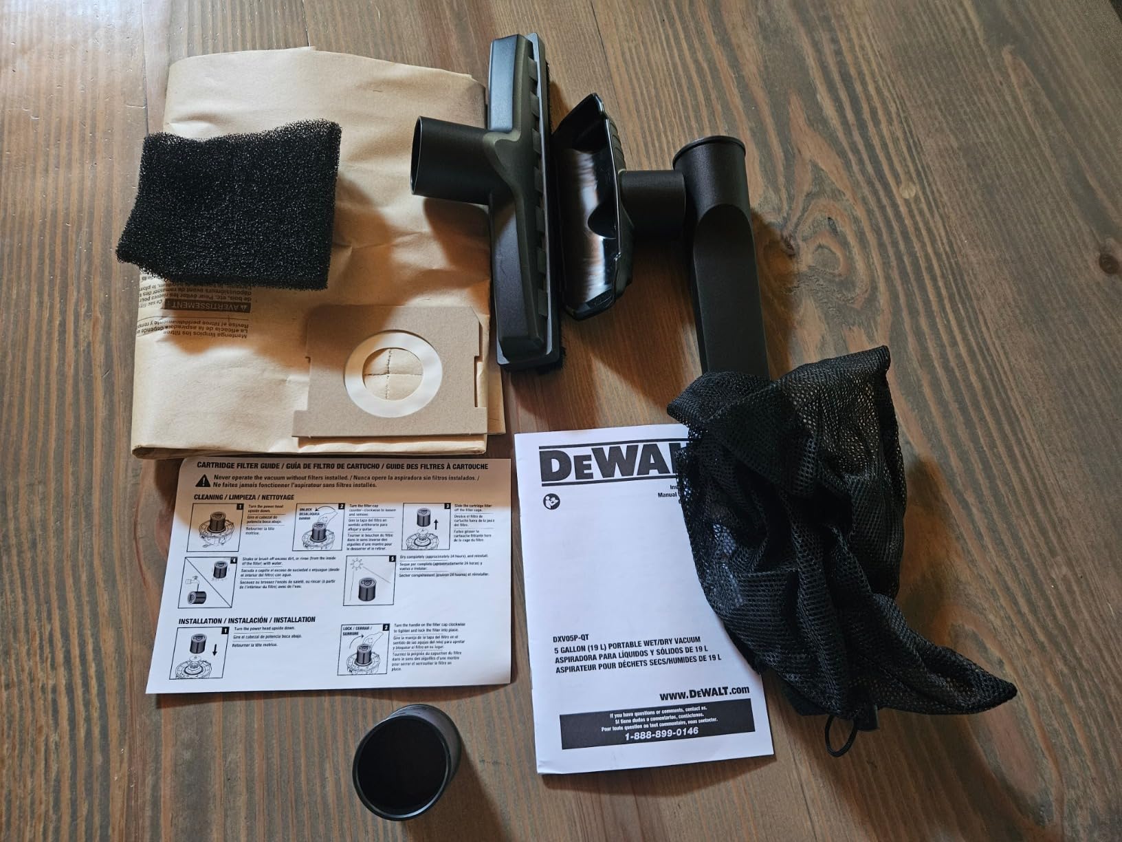 DEWALT STEALTHSONIC 5 Gallon Ultra Quiet Wet Dry Shop Vac DXV05P-QT customer photo 1