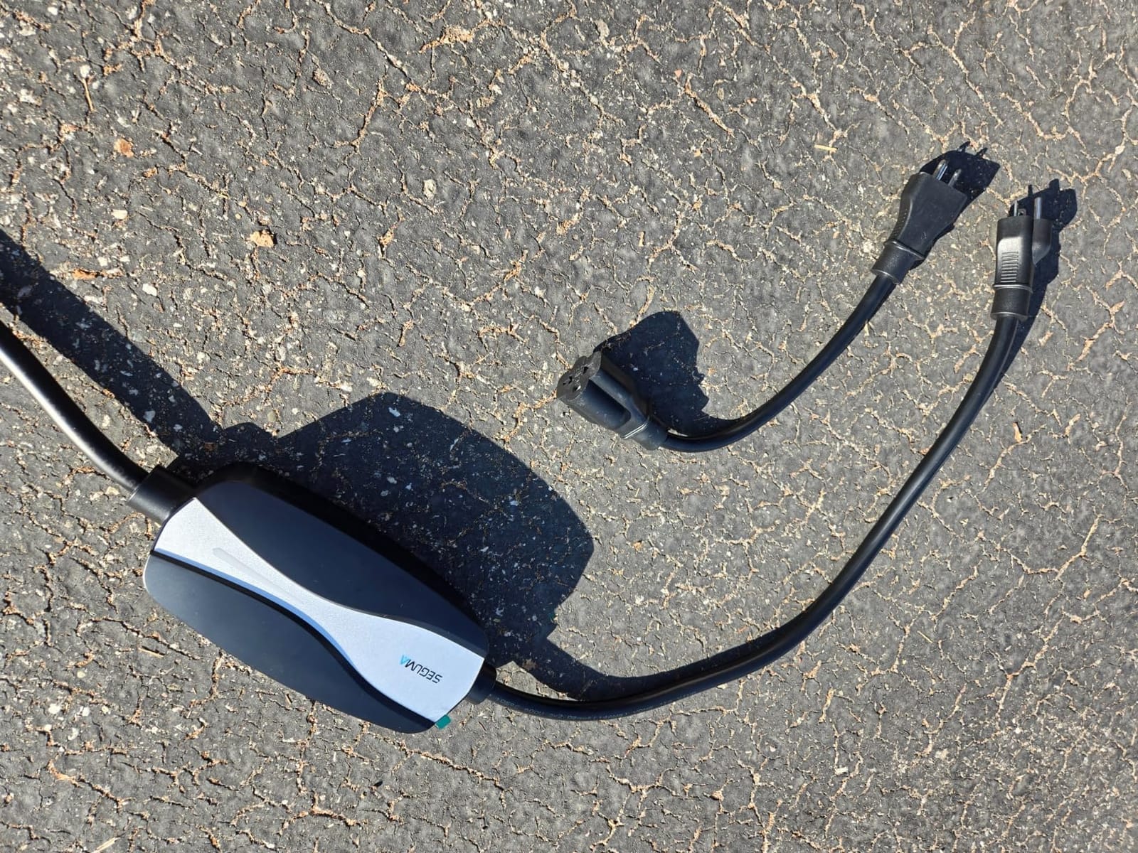 SEGUMA Level 1/2 Tesla Charger, 12A 120V w 5-15Plug &16A 240V w 6-20 Plug customer photo 1