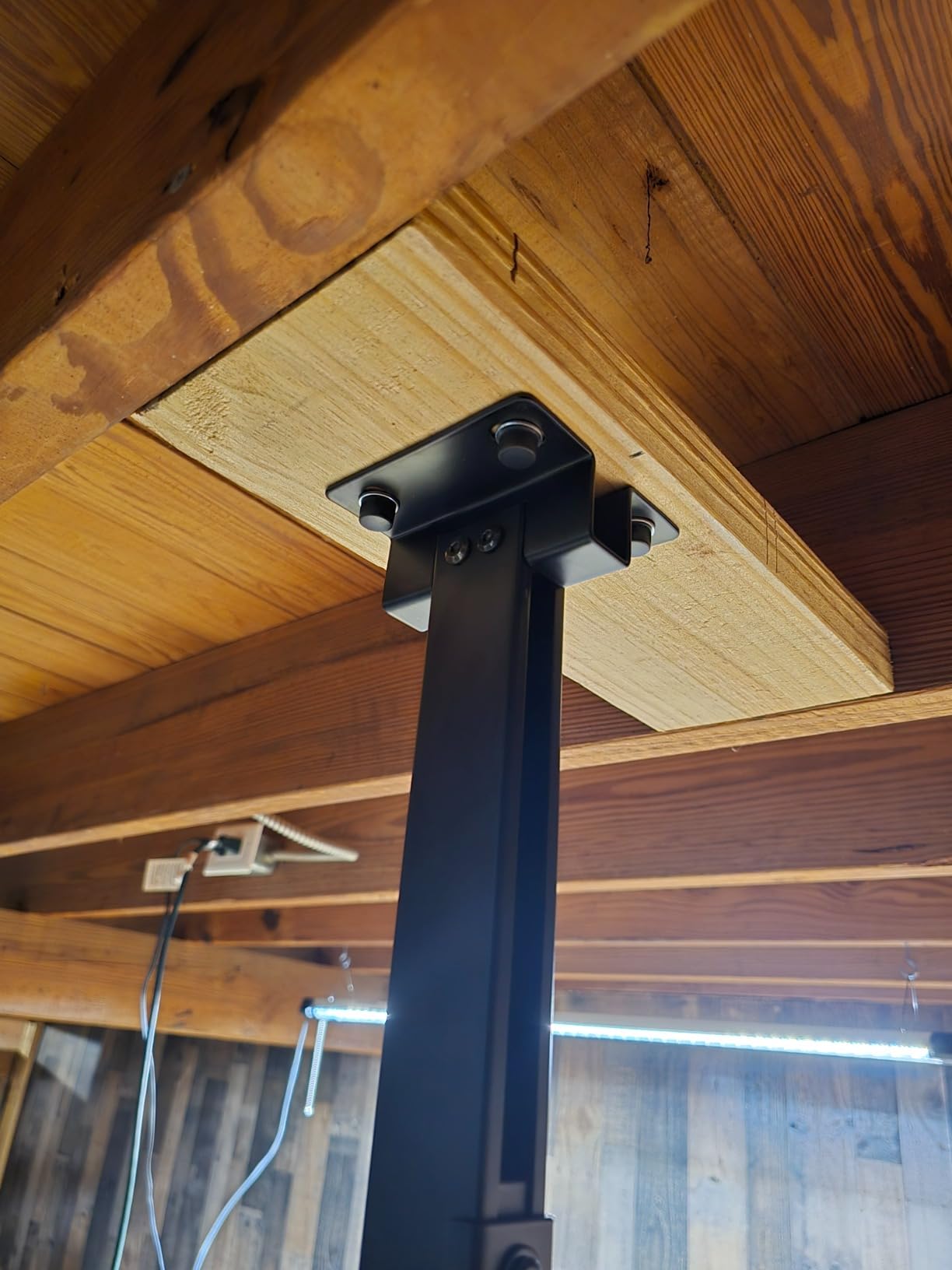 PUTORSEN Adjustable Projector Ceiling Mount,Universal Projector Shelf for Ceiling and Wall, Holds up to 22lbs，No Hole Installation, Hidden Cable Routing, Black customer photo 1