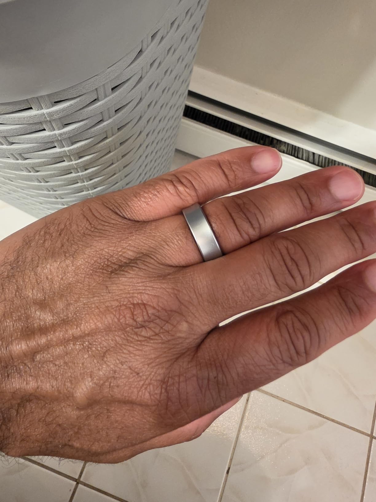 SAMSUNG Galaxy Ring, AI Smart Ring, Size First w/Sizing Kit, No App Subscription, Fitness Monitor, Sleep Tracker, Up to 7-Day Battery, Size 11, Titanium Gold [US Version, 1Yr Manufacturer Warranty] customer photo 1