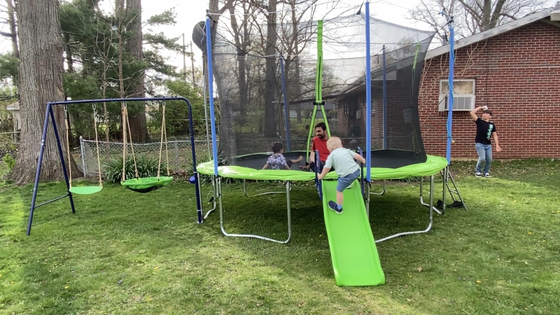 Lyromix 12FT 14FT Trampoline with Slide Swings for Kids & Adults customer photo 2