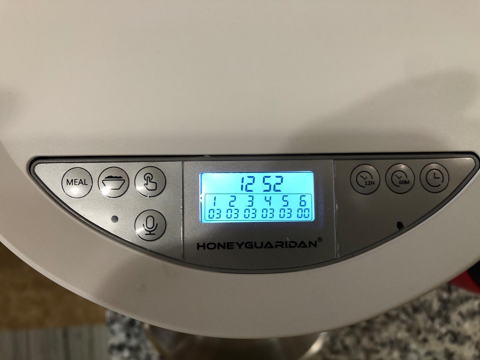 HoneyGuaridan 5L Automatic Cat Feeder for 2 Cats,Timed Dry Food Cat Feeder customer photo 1