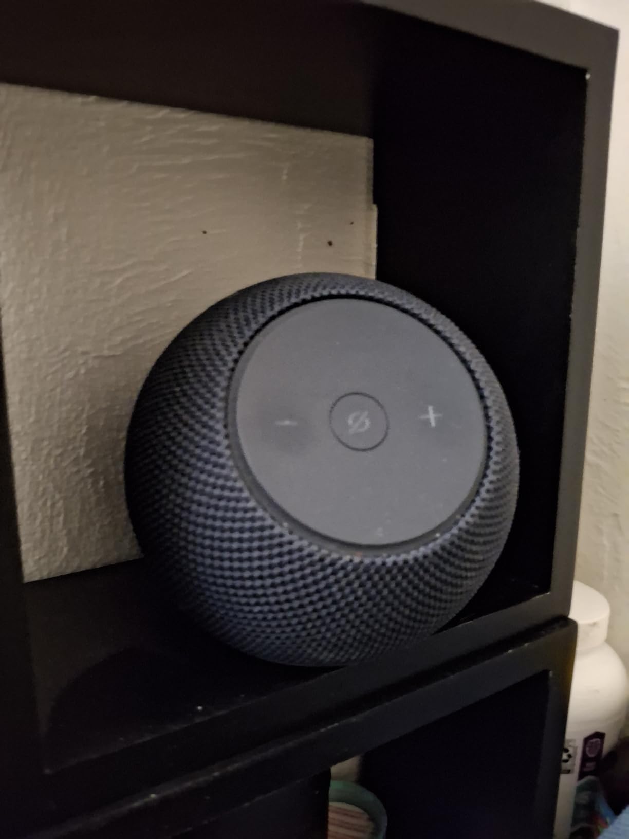 Amazon Echo Dot Max (newest model), Alexa speaker with room-filling sound and nearly 3x bass, Great for living rooms and medium-sized spaces, Designed for Alexa+, Glacier White customer photo 1