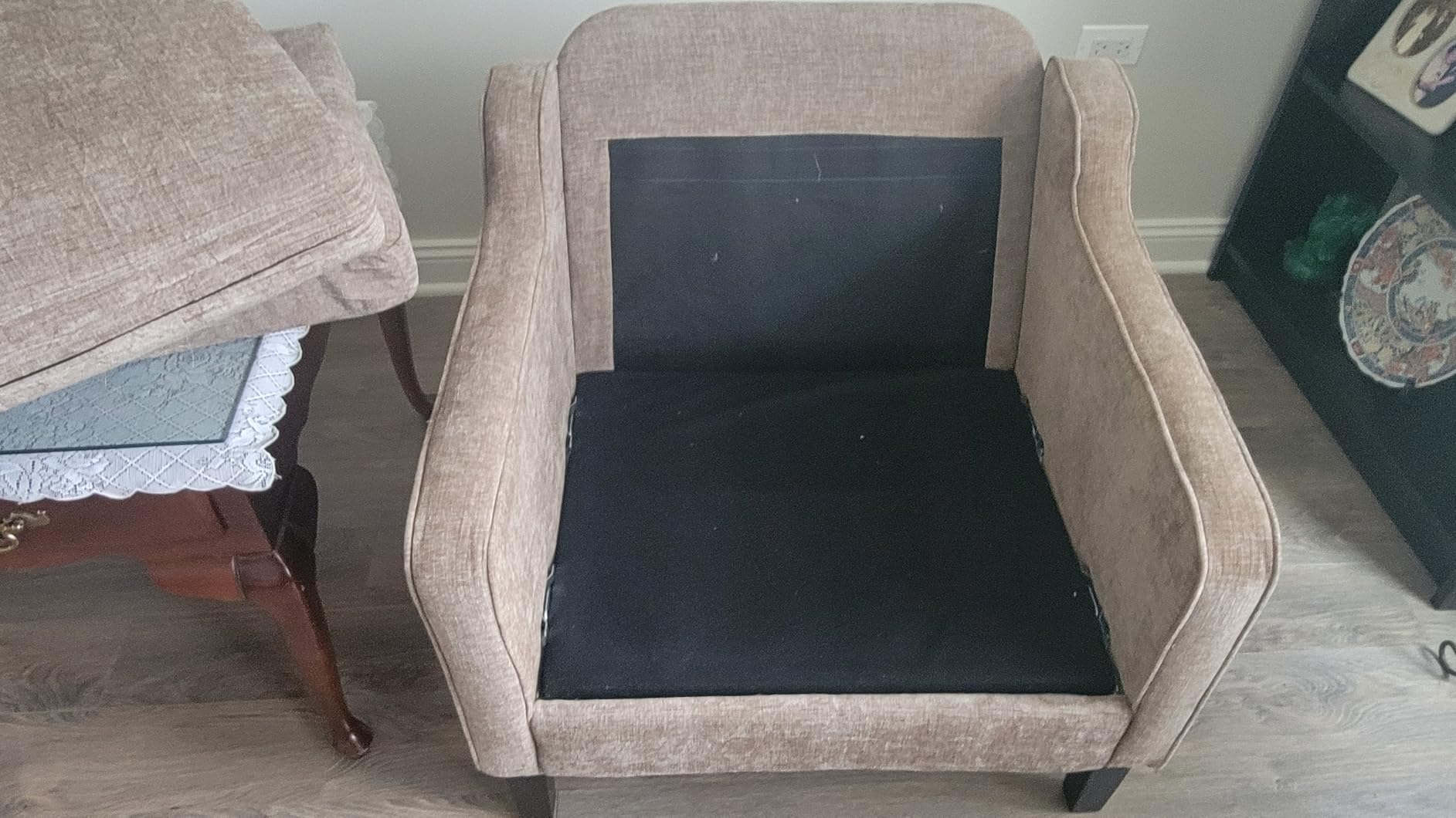 VINGLI Light Brown Accent Chair, Upholstered Armchair for Living Room | Chenille Reading Chair for Bedroom, Modern Traditional Sofa Chair, Comfy Chair for Small Space, Apartment, Waiting Room customer photo 2