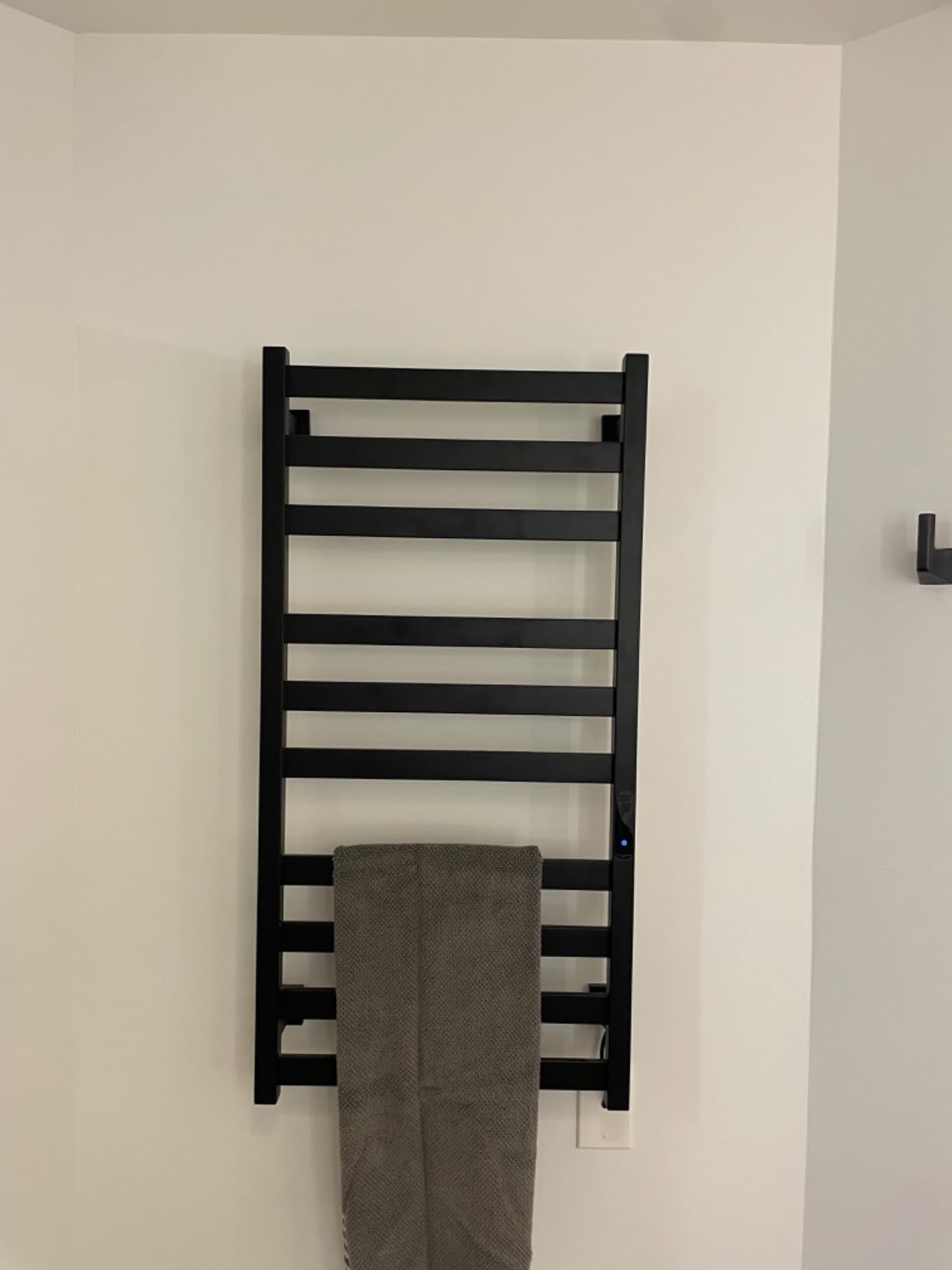 Towel Warmer 6 Bars, 31.5 Inch Stainless Steel Towel Warmer Rack customer photo 1