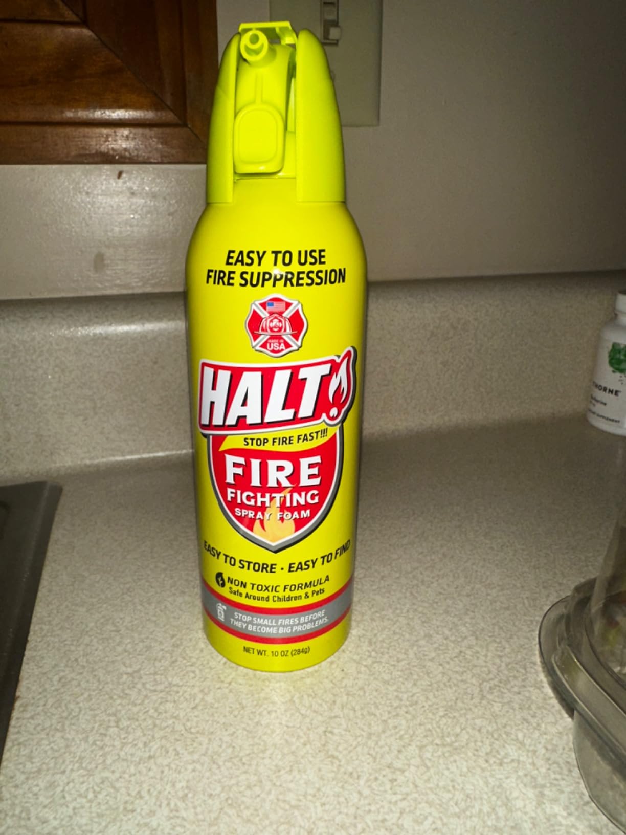 HALT! 10oz Fire Safety Spray – Non-Toxic, PFAS-Free Handheld Fire Suppressor – Easy to Use, Store & Find – Compact & Portable for Home, Kitchen, Car, BBQ, Camping & Tailgate – Made in USA (4pk) customer photo 1
