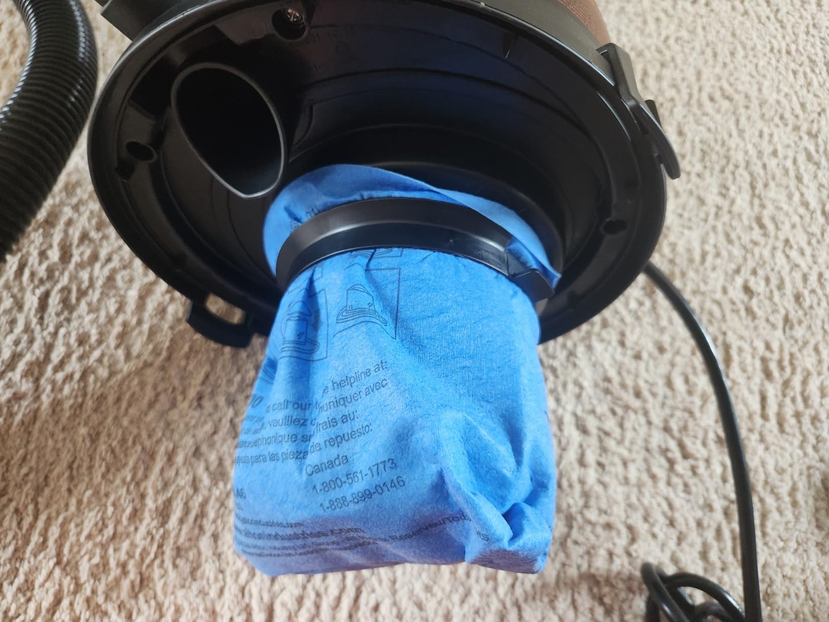 BLACK+DECKER Shop Vacuum Wet and Dry, Small Shop Vac with Accessories, 1 Gallon 1.5 Peak HP, Wall Mount Mini Vacuum for Garage, Home and Pet, 60CFM (BDXV18101P-1H) customer photo 2