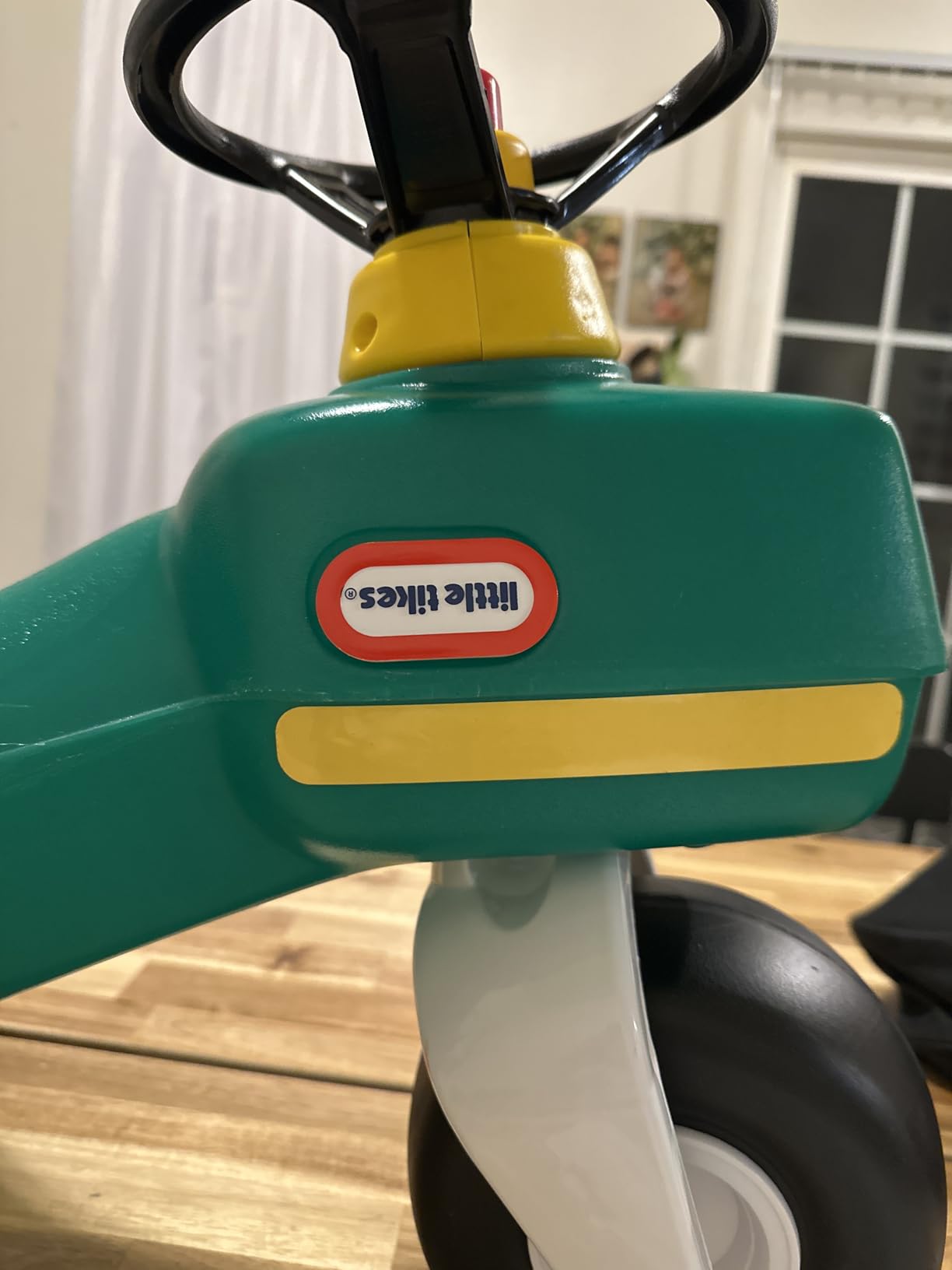 Little Tikes Tractor & Cart, Foot-to-Floor Ride-On, for Boys and Girls Ages 1-5 Years customer photo 1