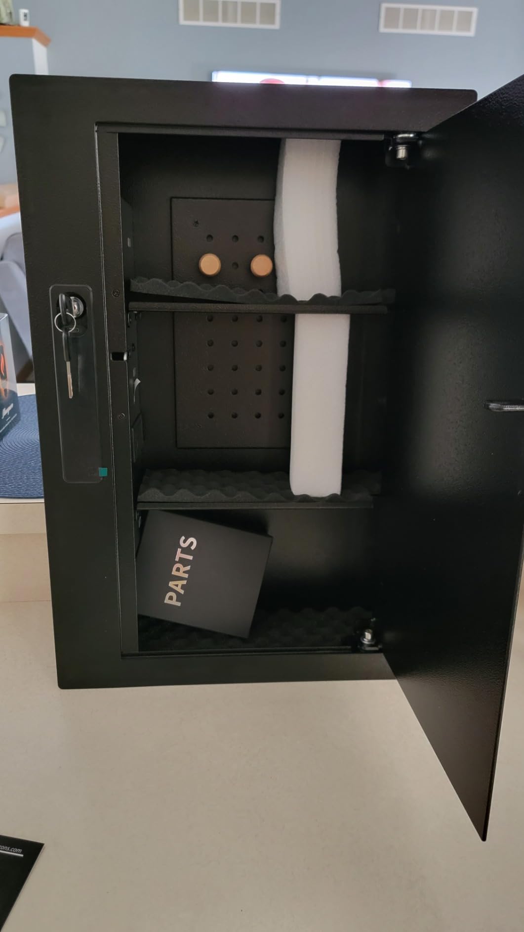 Grimtron Electronic Wall Safe Between 16