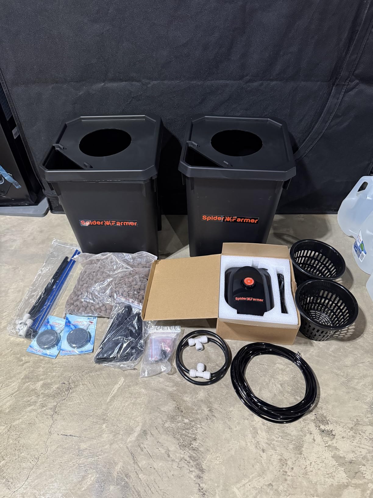 Spider Farmer DWC Hydroponics Growing System Kit 2 Buckets for Indoor Plant customer photo 1