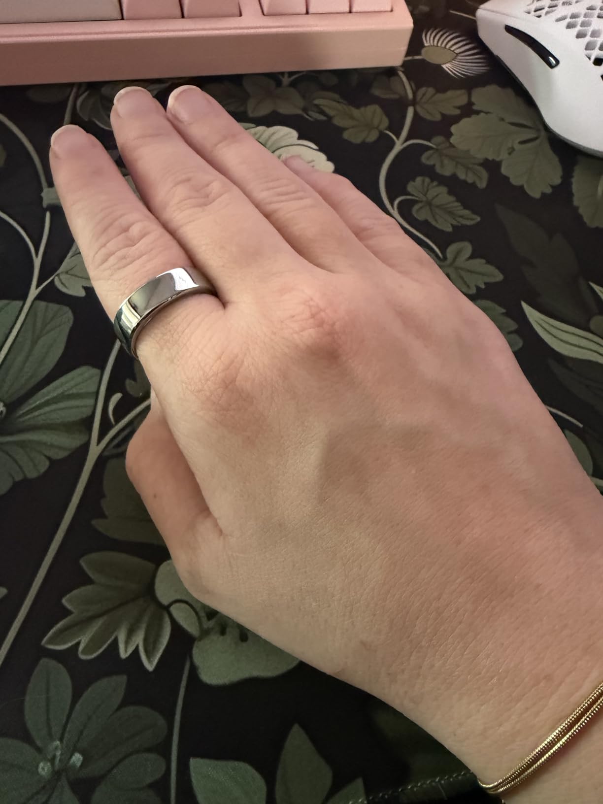 RingConn Gen 2 Smart Ring - Sleep Apnea Monitoring(Silver, Size 10) | No APP Subscription, 12-Day Battery Life, Stress/Heart Rate/Women's Health Tracker, Android & iOS Compatible customer photo 1