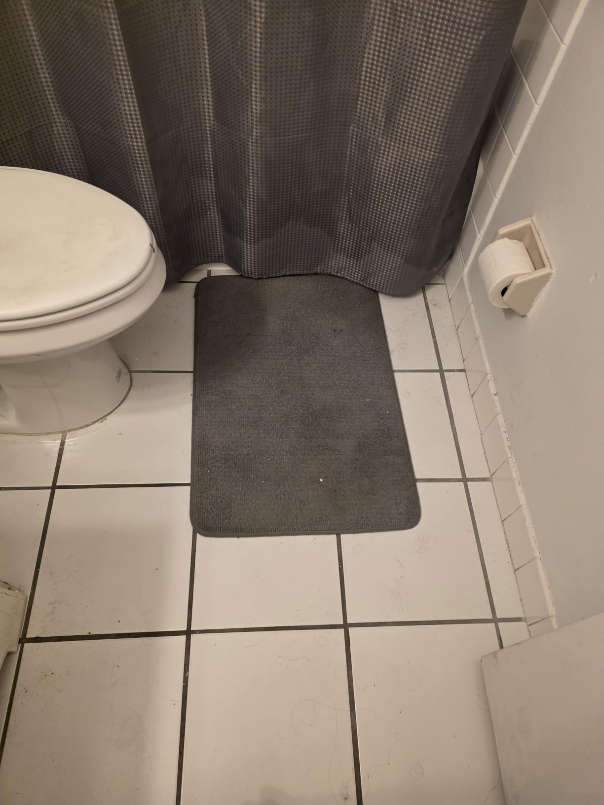 OLANLY Thick Memory Foam Bathroom Rug 30x20, Absorbent Bath Mat, Sage Green, Soft Quick Dry Bath Rugs, Non-Slip, Machine Washable Carpet customer photo 1
