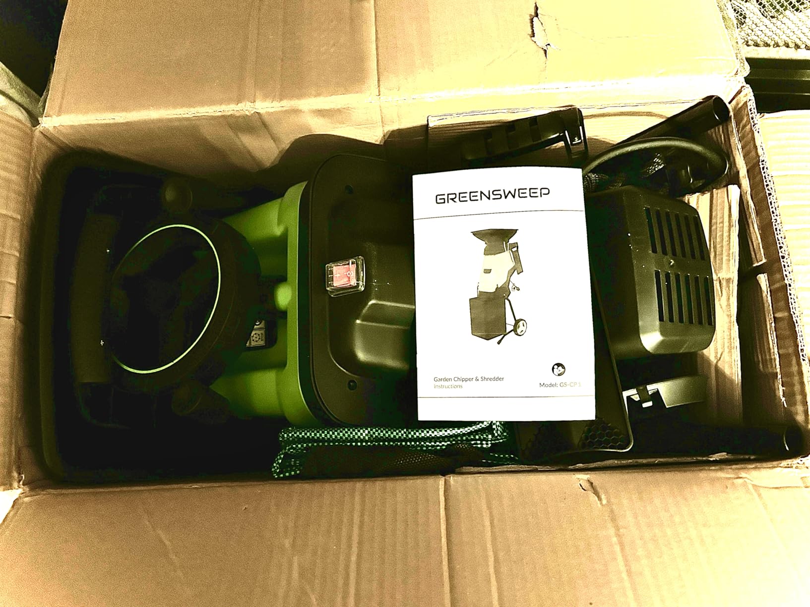 GreenSweep XL Bladeless Leaf Shredder & Mulcher | Powerful 15 Amp, 9,000RPM Motor for 18:1 Reduction Ratio customer photo 2