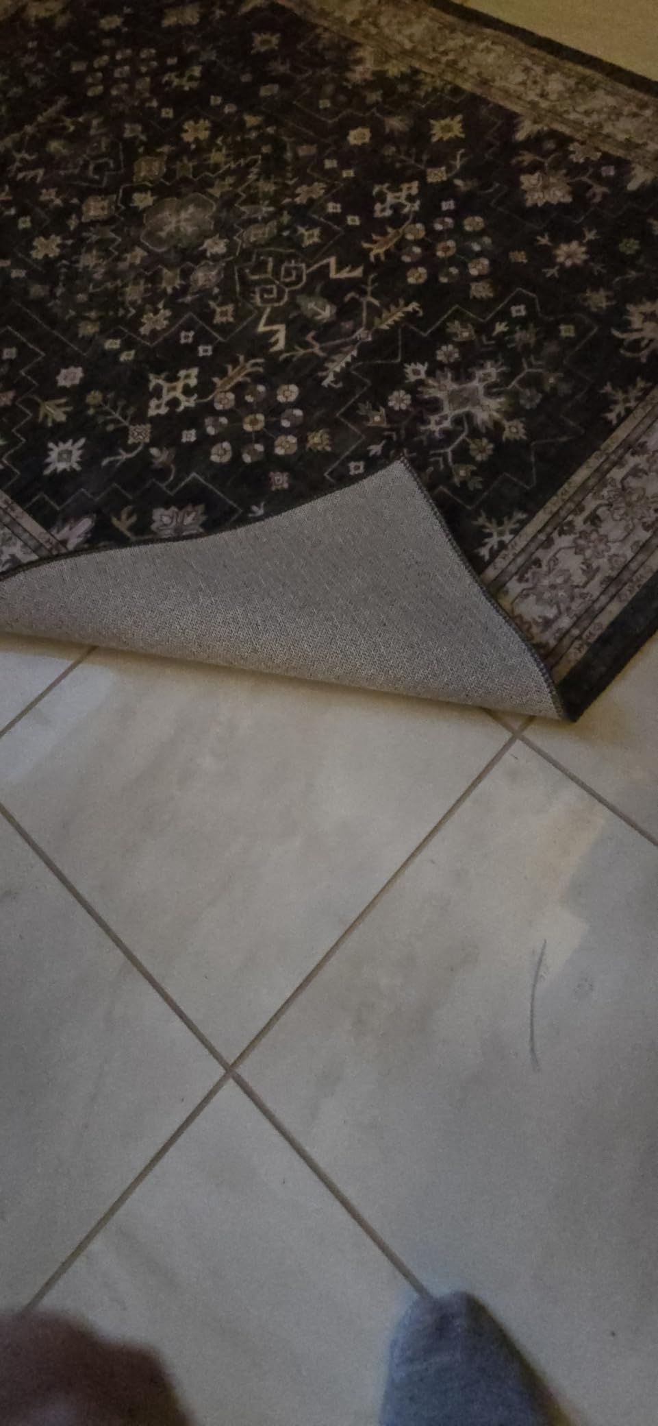 Dark Washable Long Runners for Hallways, 2'6