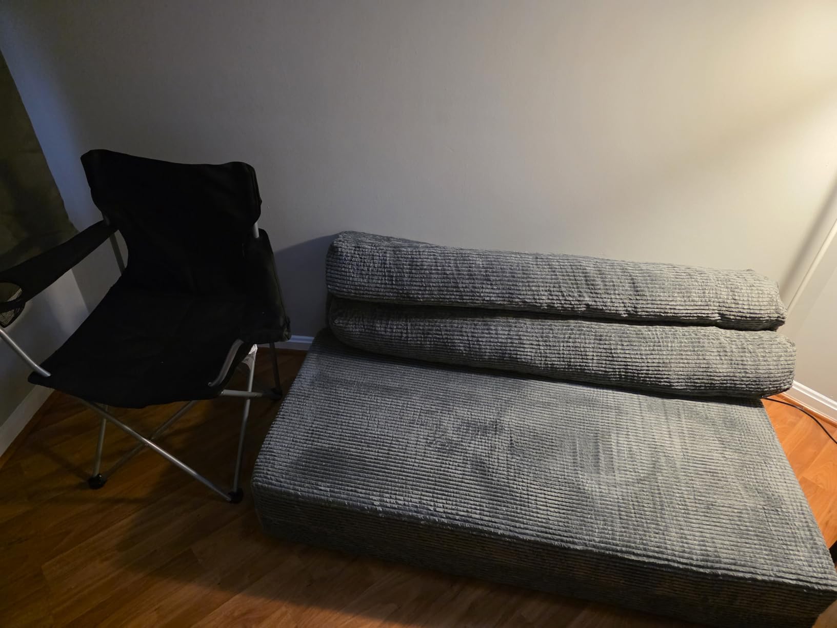 JUIKURY Folding Sofa Bed, Convertible Sleeper Chair with Pilow Foldable Matress, 2 in 1 Pull Out Loveseat Sofa Portable Fold Out Chair Bed Floor Couch Lounge for Living Room Bedroom (Grey, Full) customer photo 2