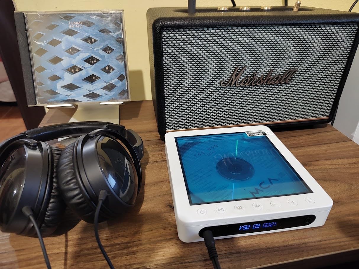 FiiO DM13 Multifunctional Portable Stereo CD Player with Long-Lasting Battery, Supports USB Ripping, Optical/coaxial/3.5mm/4.4mm outputs (Skylight Bluetooth) customer photo 2