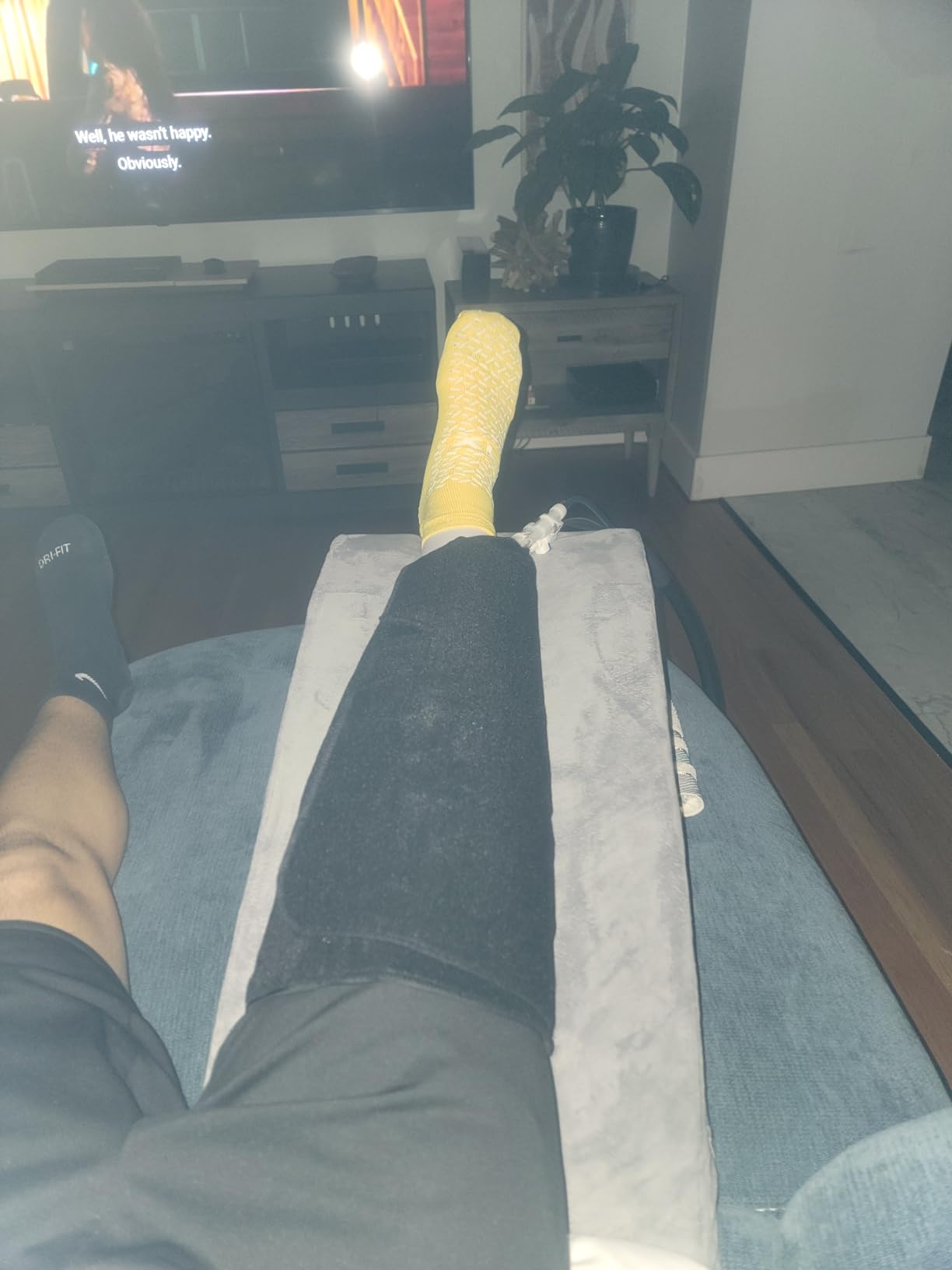 ROYALAY Leg Elevation Pillows for After Surgery, Adjustable Height Knee Surgery Recovery Equipment, Knee Replacement Recovery Aids for Hip Ankle Pain Relief Patent Pending customer photo 2