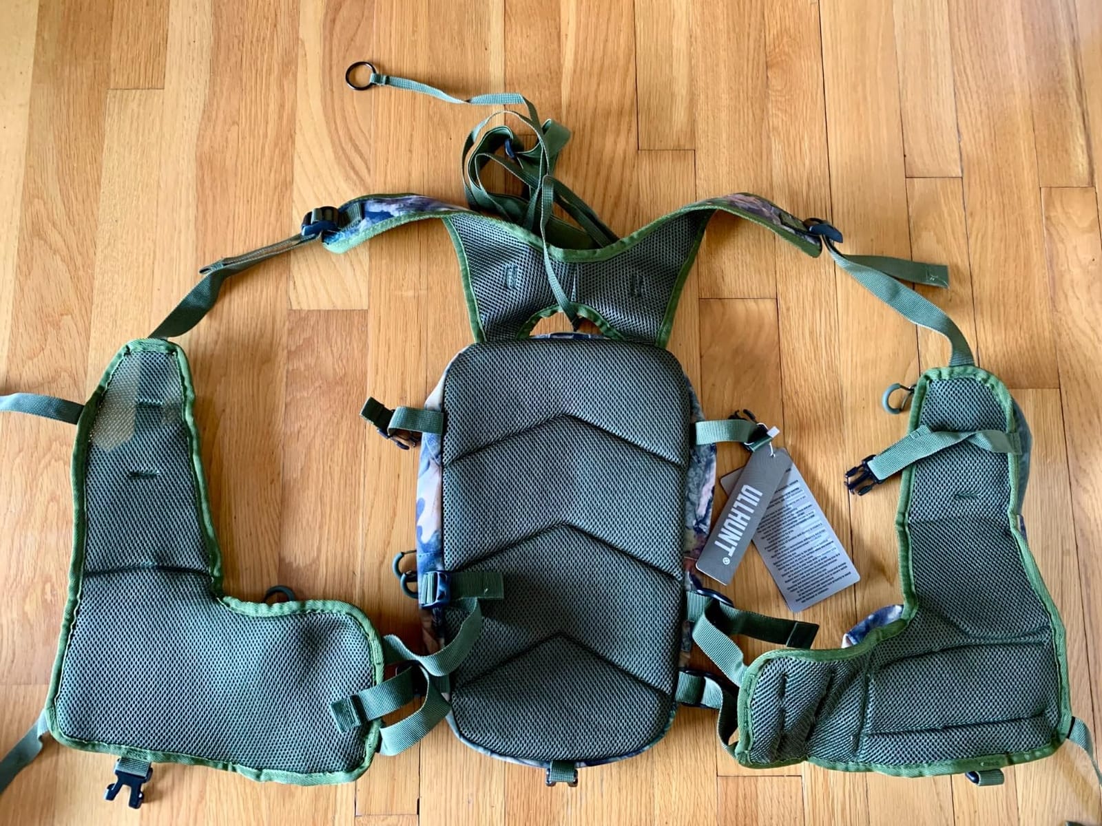 QOGIR Turkey Vest for Hunting with Seat Cushion: Comfortable Turkey Hunting Vest, Adjustable Turkey Vest with Game Pouch customer photo 1