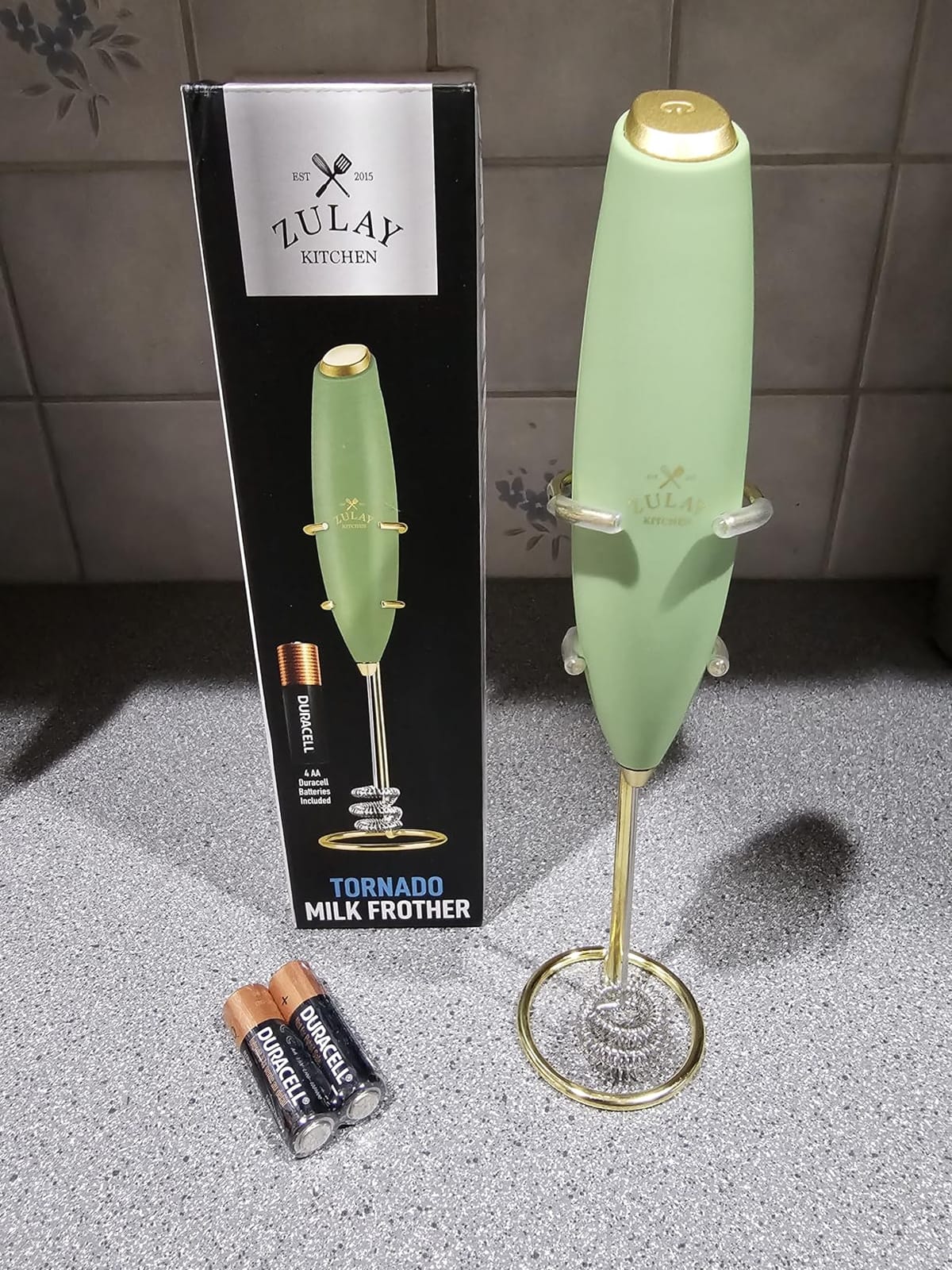 Zulay Kitchen Powerful Milk Frother Wand With Duracell Batteries - Ultra Fast Handheld Drink Mixer - Electric Whisk Foam Maker for Coffee, Lattes, Cappuccino & Matcha - Triple Whisk - Black customer photo 1