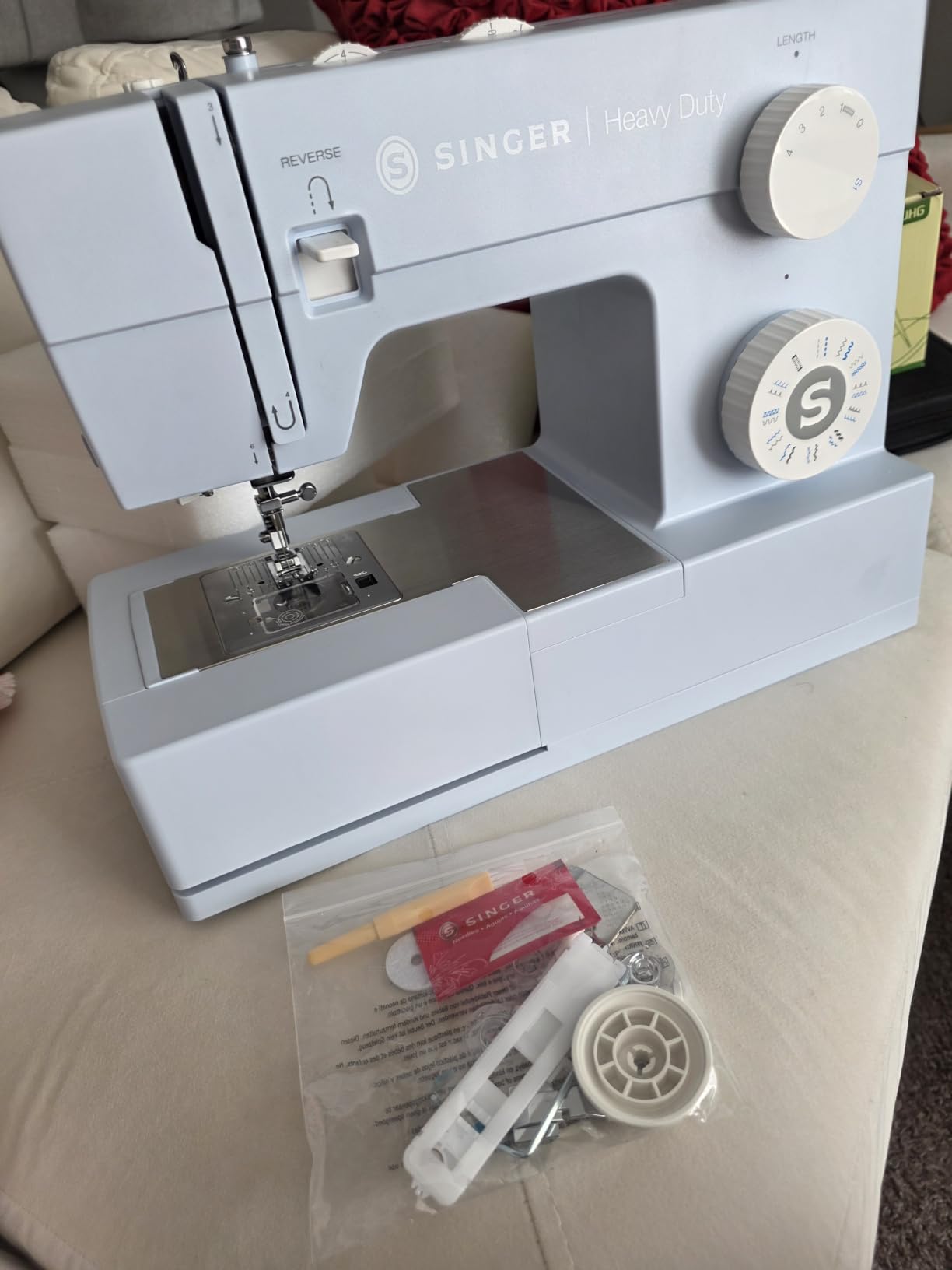 SINGER® 4423 (Meltwater Blue) Heavy Duty Sewing Machine with Accessories customer photo 1