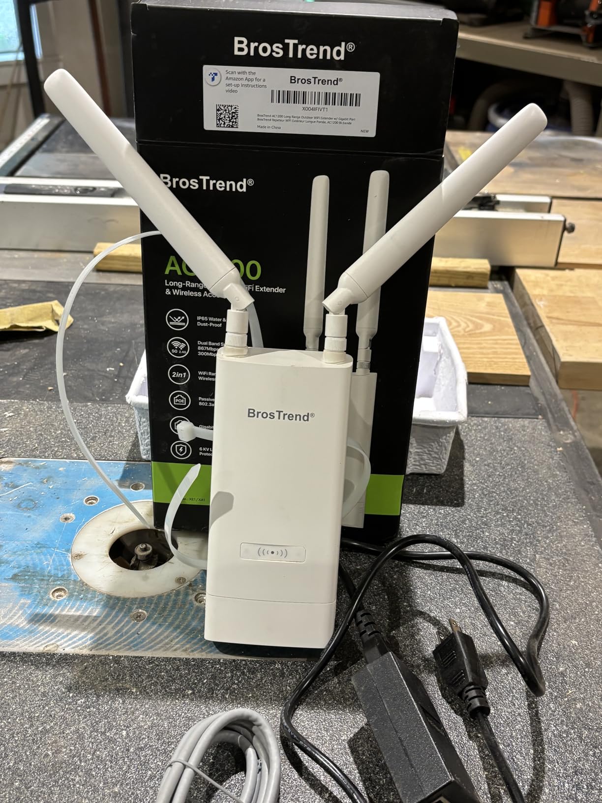 BrosTrend AC1200 Outdoor WiFi Extender Long Range, Dual Band, PoE Powered customer photo 2