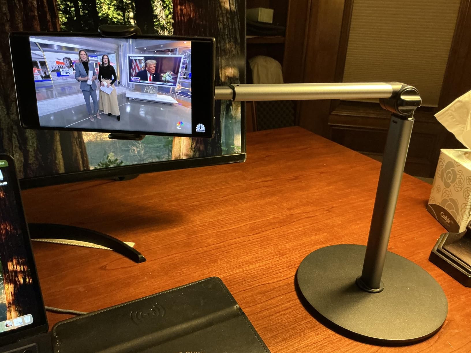 yAyusi Heavy Duty Aluminum Overhead Phone Mount, 13.7 in Long Phone Stand for Recording, Flexible Articulating Arm Phone Mount for Desk for Live Streaming, Meeting, Cooking – Perfect for Creators customer photo 1