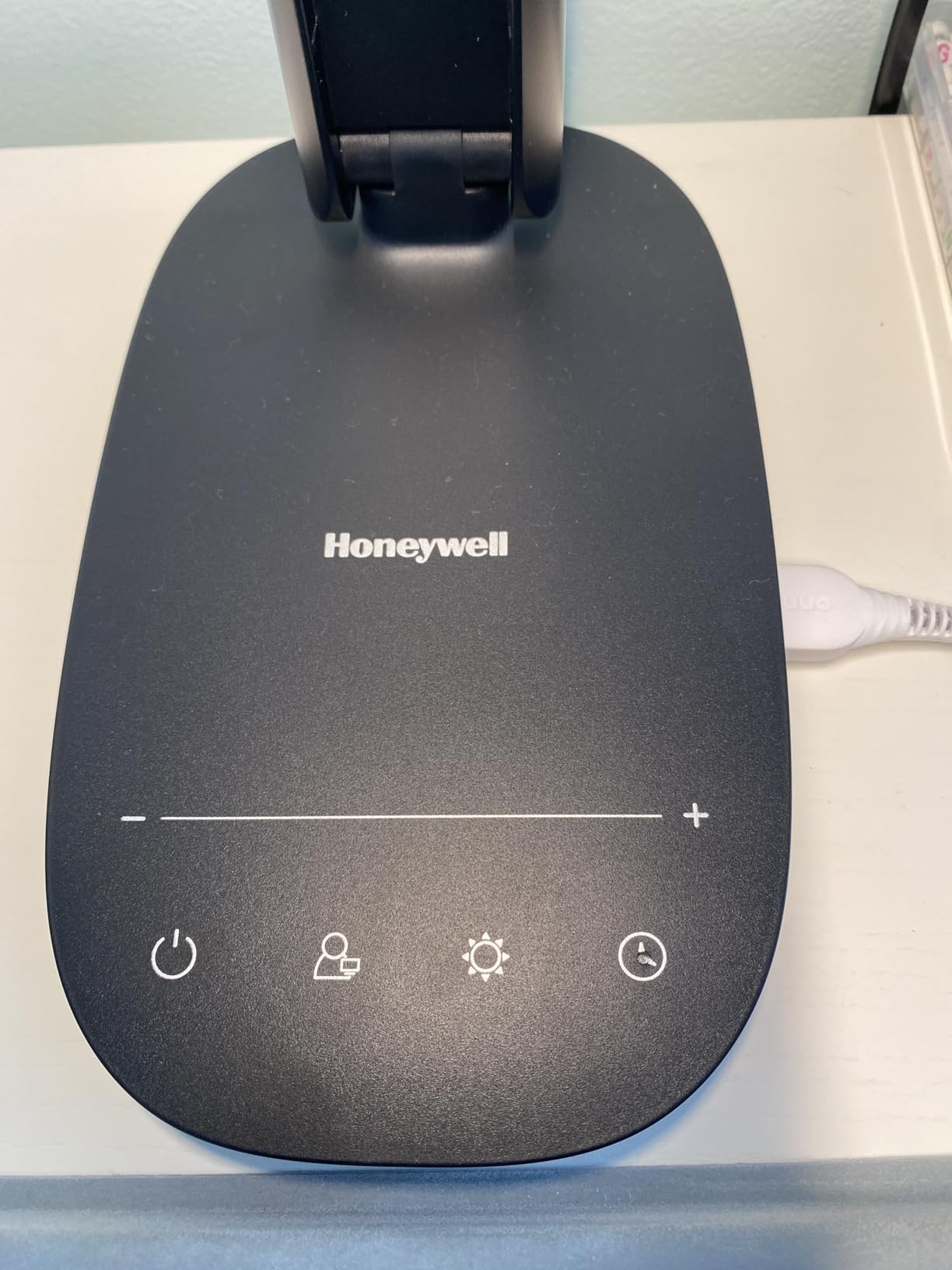 Honeywell LED Desk Lamp for Home Office Eye-Caring Dimmable Reading Light | CRI94, 4 Color Modes, Touch Control, USB-A And USB-C Ports, Adjustable Head, Timer, Desk Light for Bedroom Bedside College Dorm customer photo 2