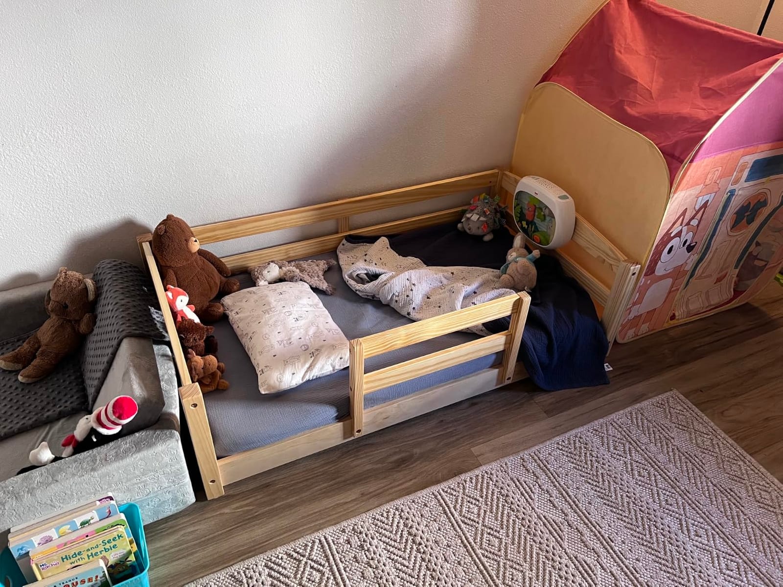 Ocodile Toddler Bed with Rails | Low Montessori Floor Bed Frame for Kids | Standard Crib Size Wooden Frame for Independent Toddlers 1-3 - White customer photo 1