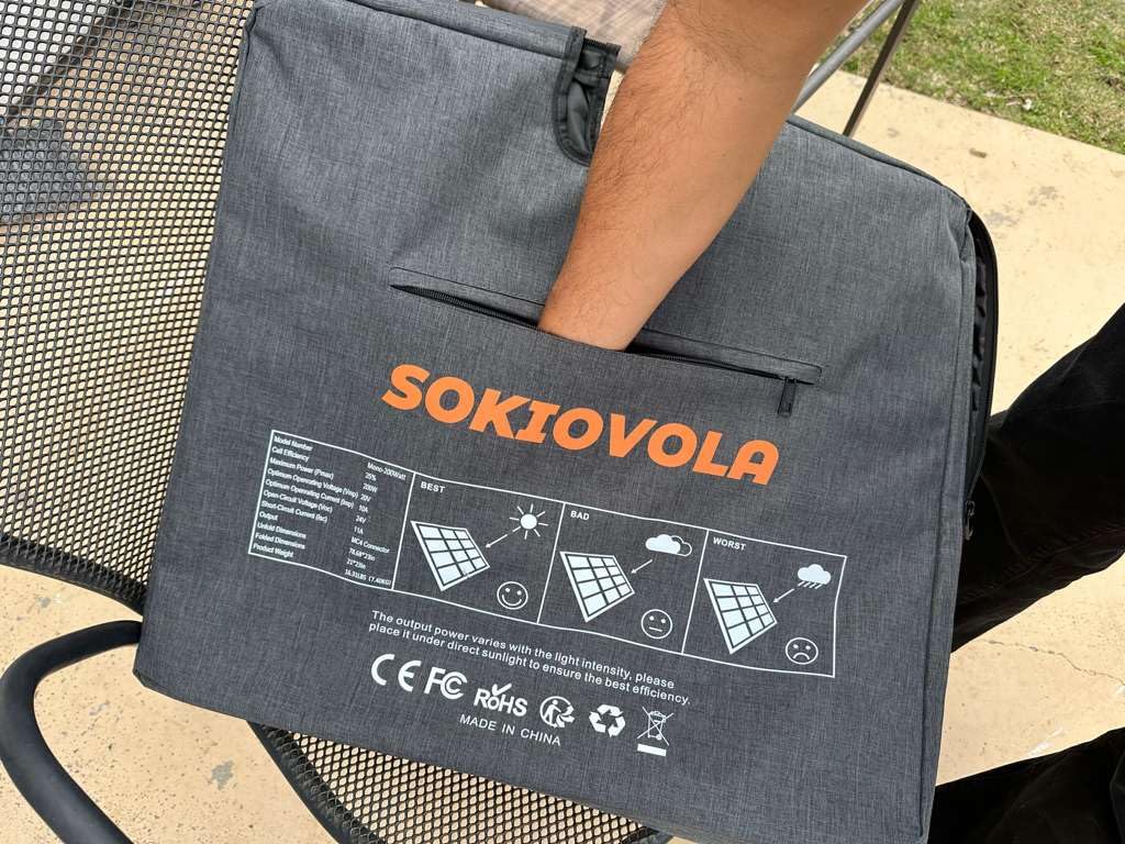 SOKIOVOLA N-Type 16BB 200W Portable Solar Panel for EF/Jackery/Bluetti/Anker Power Station Foldable Solar Panel 25% High Efficiency IP68 Waterproof for Outdoor Trip RV Camping Blackout Off Grid customer photo 1