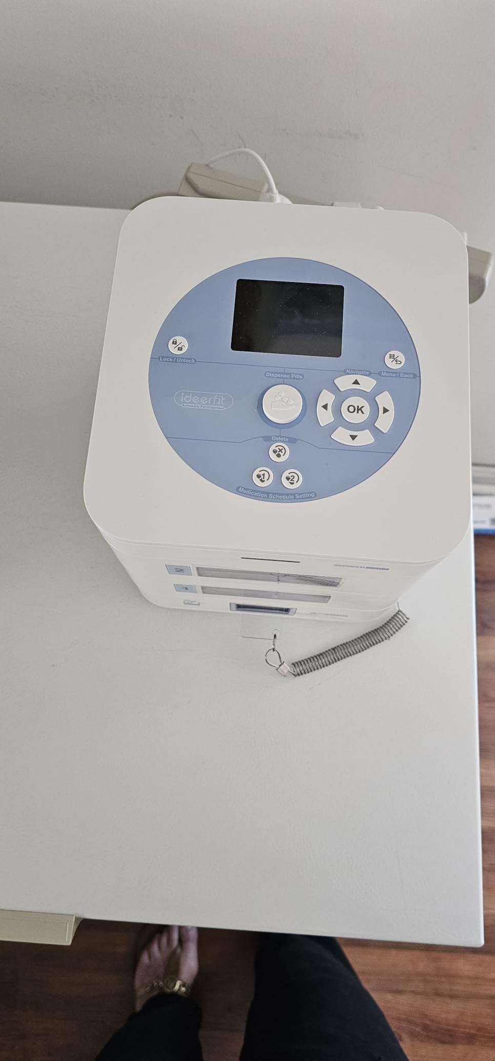 42-Day(1X) Automatic Pill Dispenser (Expandable Tray) – App & On-Device Setup by Family, LCD Display, Digital Lock, Sound & Light Alerts –Safe Medication Organizer for Dementia Seniors (3-Tray, White) customer photo 1