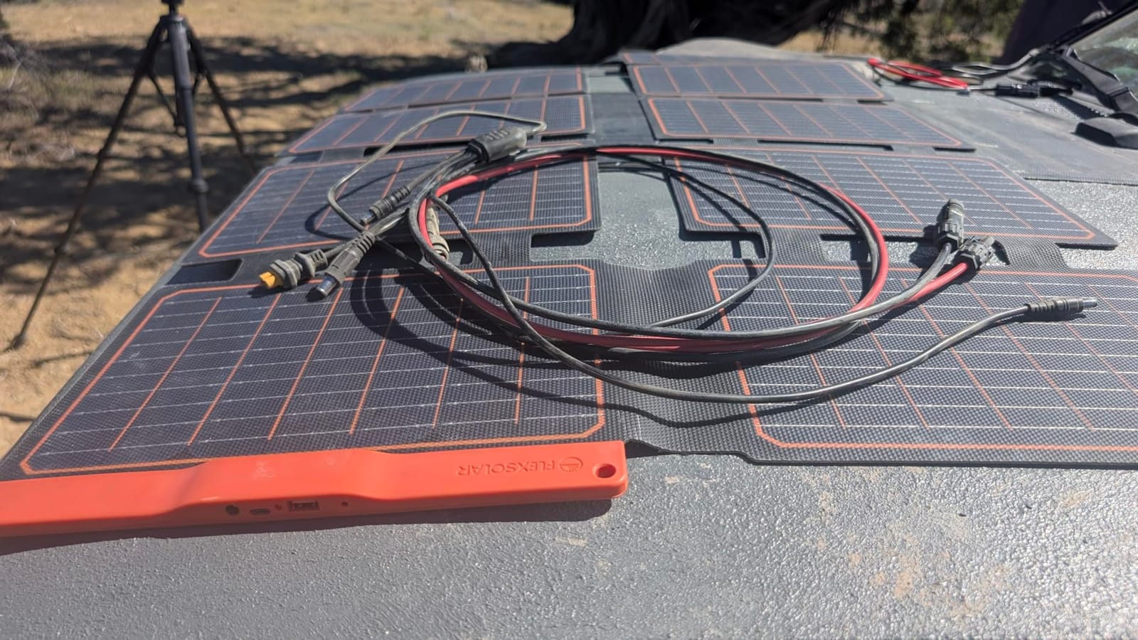 FlexSolar 100W Foldable Portable Solar Panel Charger IP67 Waterproof customer photo 2