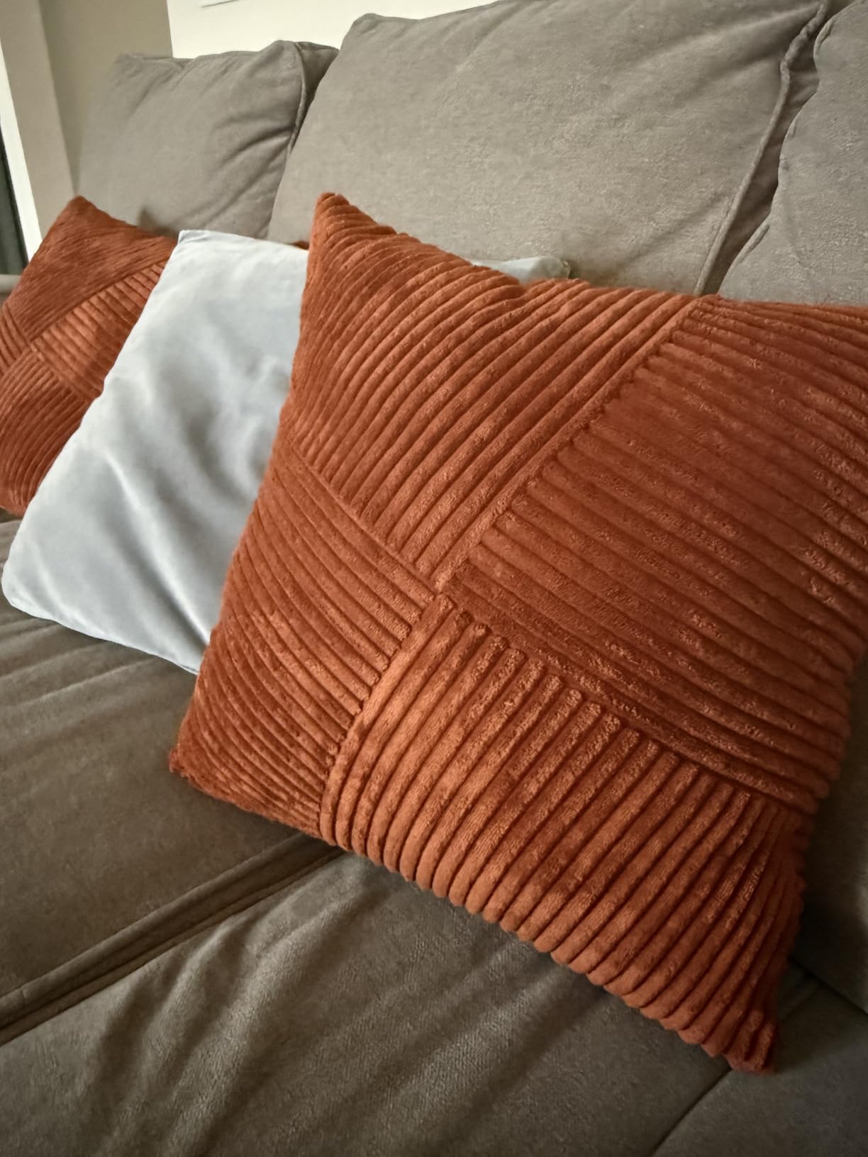 MIULEE 18x18 Throw Pillows Inserts 2 Pack, Decorative Pillows for Couch Bed | 100% Virgin Filling, Full and Fluffy, Lumbar, Back and Neck Support customer photo 1