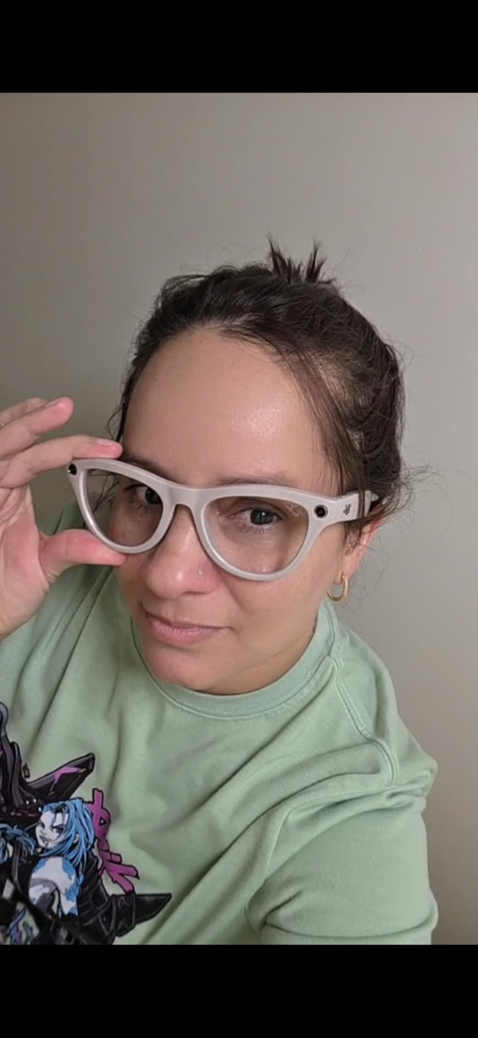Meta Ray-Ban (Gen 1), Skyler, Shiny Chalky Grey | Smart AI Glasses for Men, Women — 12 MP Ultra-Wide Camera, Open-Ear Audio, Video Recording, Bluetooth — Transitions® Sapphire Lenses — Sunglasses customer photo 2