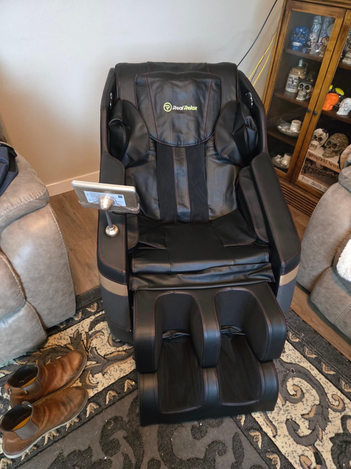 Real Relax Full Body Shiatsu Massage Chair for Home Relaxation | Zero Gravity Recline, Pre-Assembled, 6 Auto Modes, Foot Massage, Waist & Calf Heating, Bluetooth, Brown customer photo 2